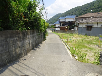 【前面道路含む現地写真】 | 川西市小戸３丁目20の5　建築条件無土地