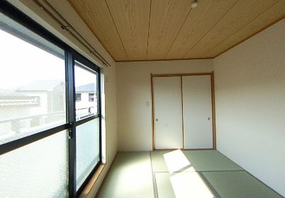 泉北郡忠岡町北出２丁目のハイツの和室|畳の上でゆっくりとくつろげる和室です