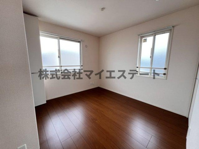 【洋室】 | ライジングサンⅢ | 別部屋写真