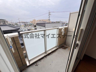【バルコニー】 | ライジングサンⅢ | 別部屋写真