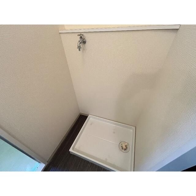 大津ヶ丘ハイツの洗面所|コンパクトで使いやすい洗面所