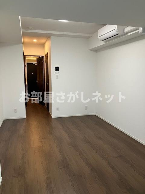 LEXE　AZEST横濱関内【おとり物件なし】#学生・社会人にオススメ！初期費用分割払いOK！の居間・リビング