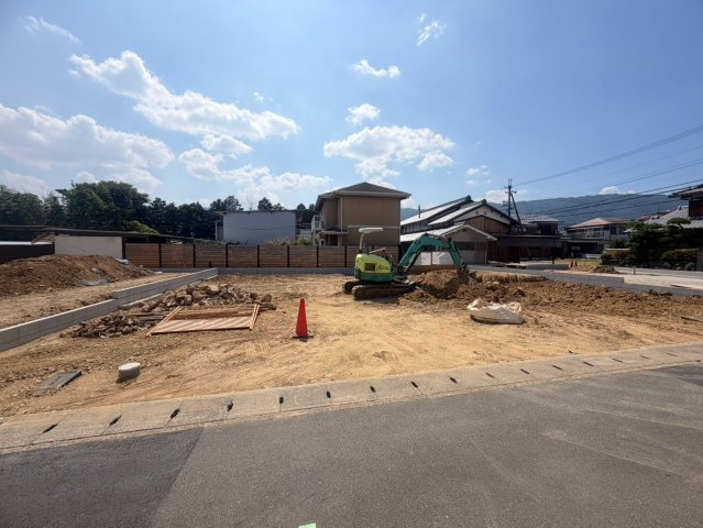大原野灰方町２号地の駐車場