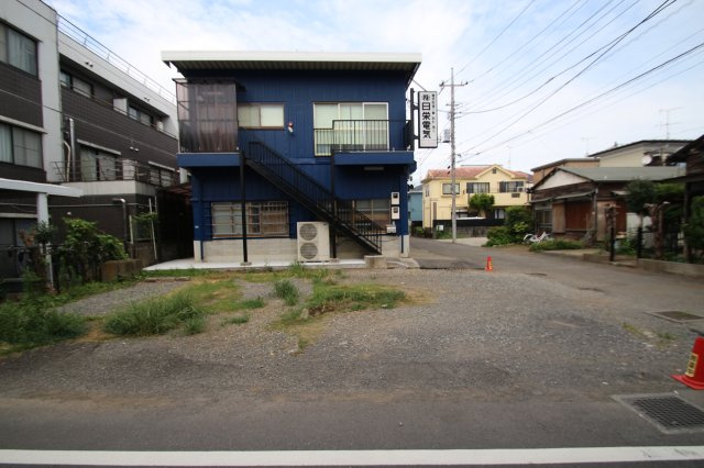 【Livele Garden.S】小平市学園西町３丁目の外観|JR武蔵野線「新小平」駅徒歩10分に加え、
西武多摩湖線「一橋学園」駅も利用可能です。

