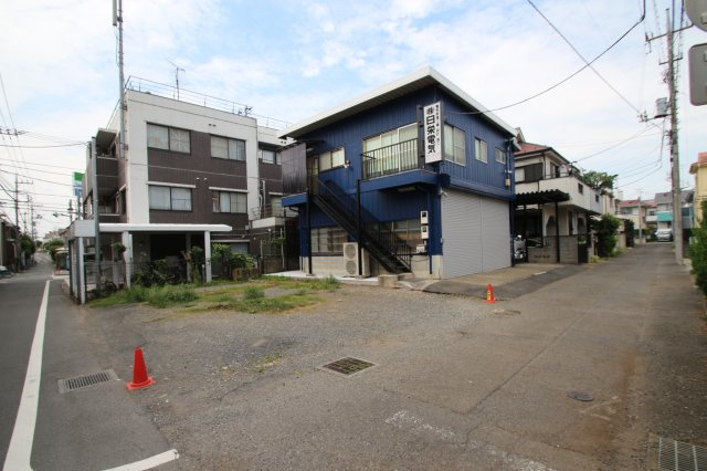 【Livele Garden.S】小平市学園西町３丁目の外観|小中学校が徒歩圏内で子育て世帯も安心。
「アクロスプラザ小平」でワンストップの買い物が叶います。