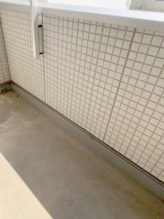 abcdマンション綾園のバルコニー|陽当たり良好なバルコニーです