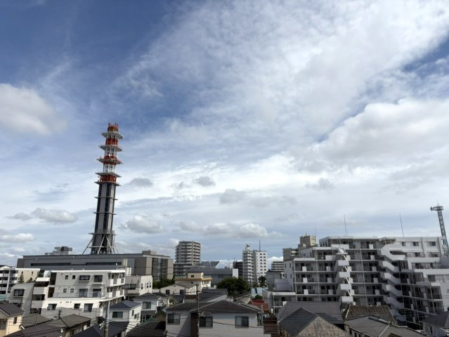 サニーコート立川の展望|遮る建物が少なく、開放的な眺望をお楽しみいただけます。