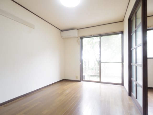 キャピタル岡本の内装