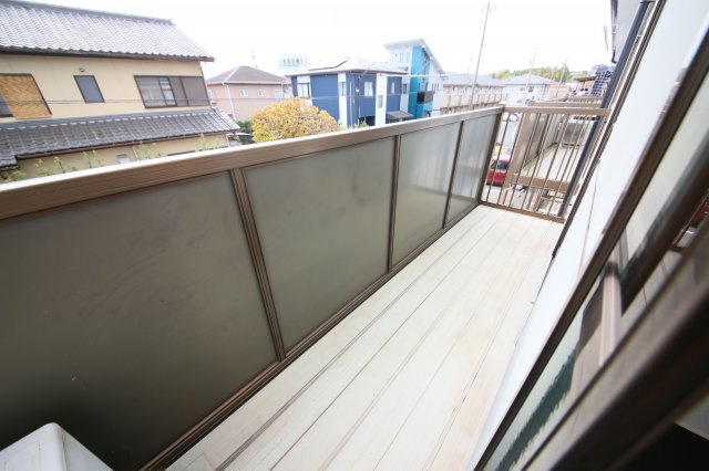 サニーハウス石田のバルコニー