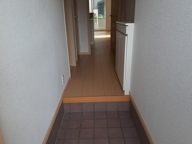 アルバ－ダの玄関