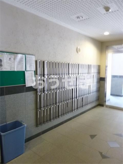ドミール関内大通のその他共用部分|メールボックス