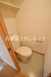 板橋区板橋２丁目の賃貸マンションのトイレ