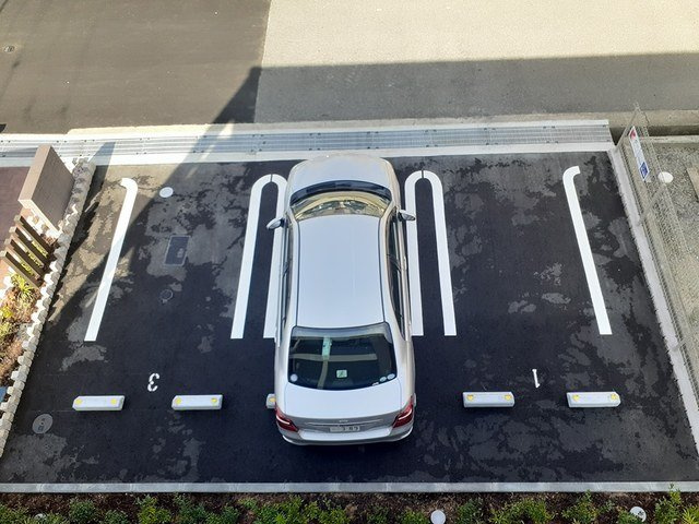 プレッソ　東加古川　Ⅱの駐車場