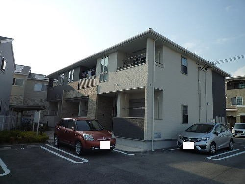 【駐車場】 | リヴェール　コートⅡ | 車をお持ちの方に嬉しい駐車場付きの物件です