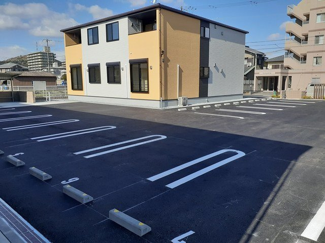 【駐車場】 | Ａｇａｔｅ　Ｚｏｎｅ | 駐車場があるので、車を買う予定の方も安心です