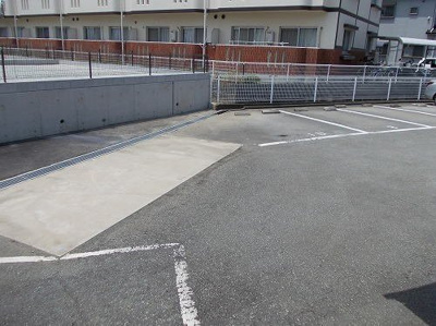 【駐車場】 | アレグラール長谷川 | 駐車場があります