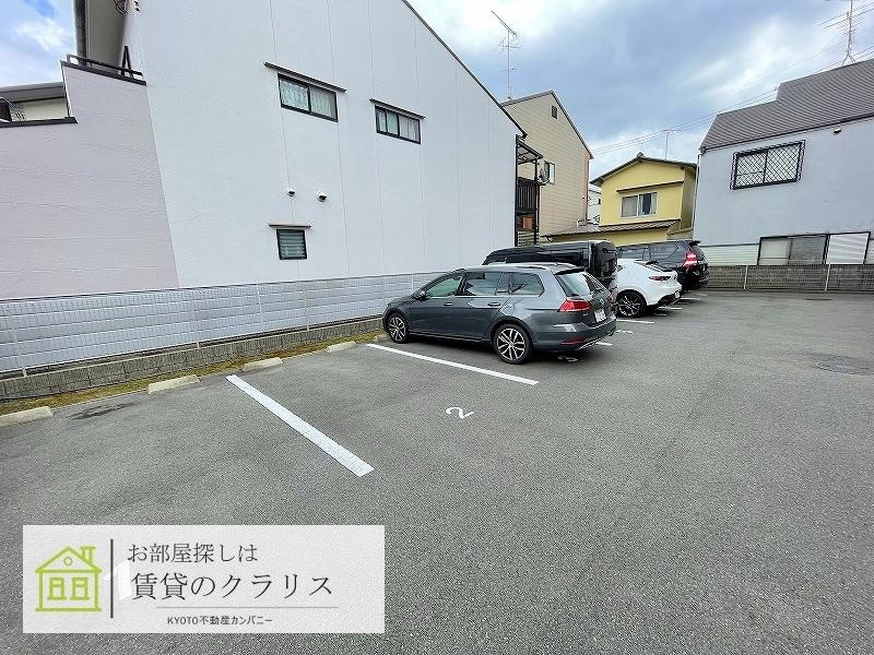 セジュール暁の駐車場