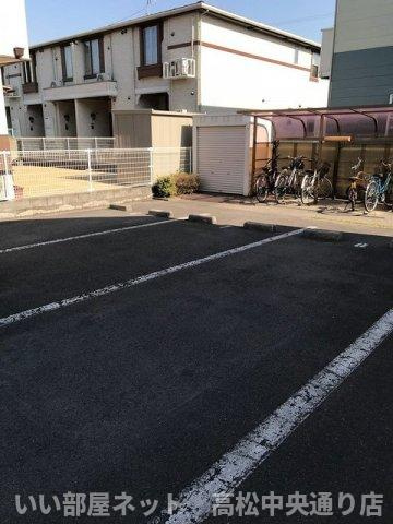 【駐車場】 | ガーデンハイツⅡ　Ｂ