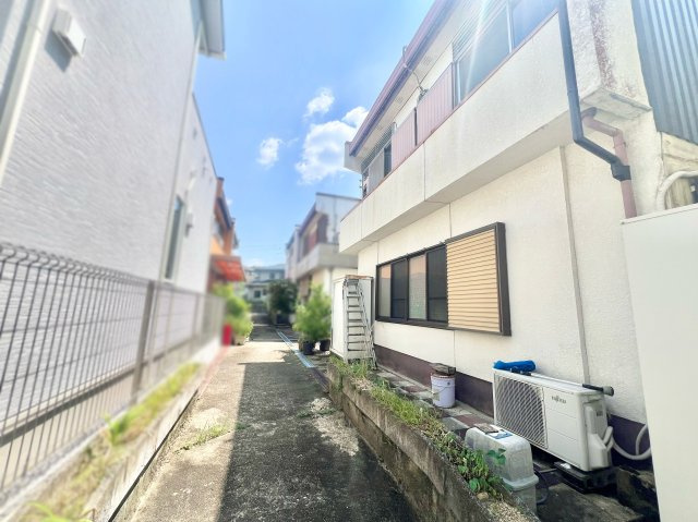【前面道路含む現地写真】の画像