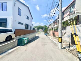 【前面道路含む現地写真】 | 宇治市明星町１丁目　土地 | 《アル・プラザ宇治東》が車で約9分と気軽にショッピングが楽しめます♪