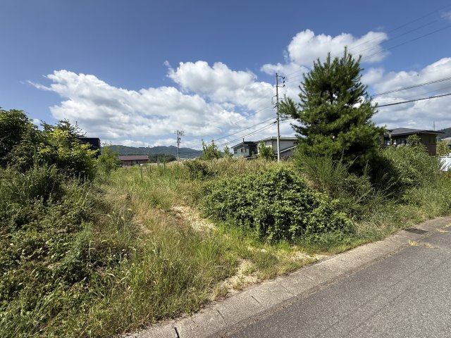 11/18新規　土地　高山市中山町　2236万（角地）