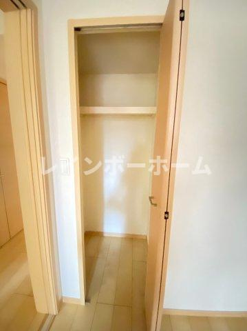 柏市しいの木台４丁目の賃貸マンション