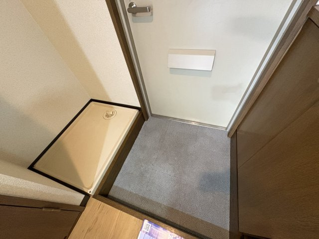 サムパティーク山科の玄関