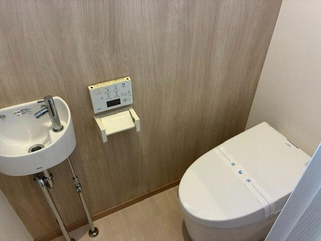 南久万　中古戸建のトイレ