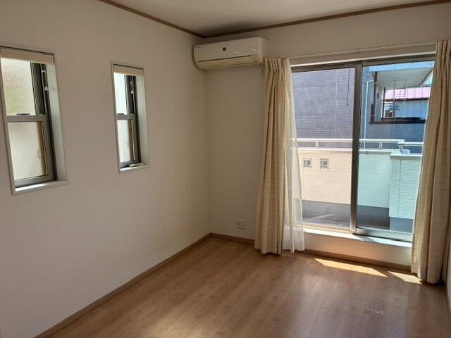南久万　中古戸建の洋室|2F 　南東の部屋　6.0帖　