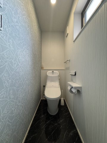 和歌山市新庄・中古戸建・54810のトイレ