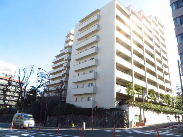 ベルク目黒の外観