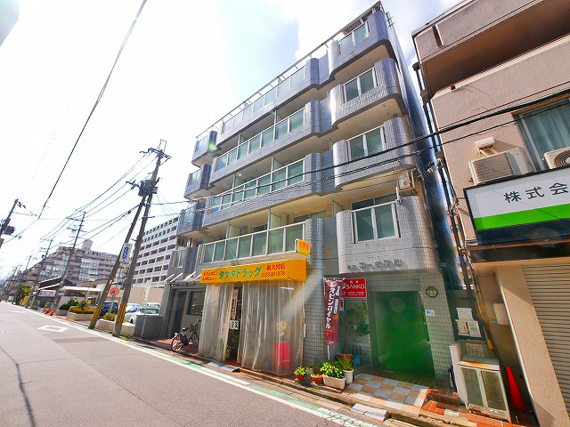 コーポ平和の周辺