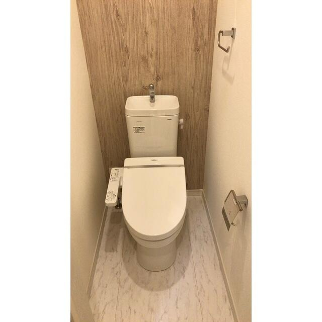 稲城市大丸のアパートのトイレ