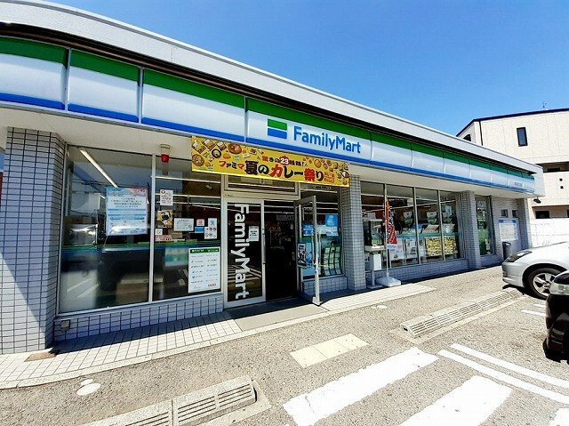ネオイーストの周辺|ファミリーマート明石東二見店まで30m