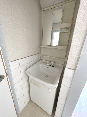 西本マンション