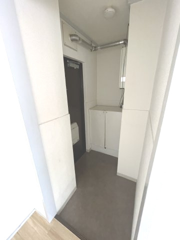 西本マンション