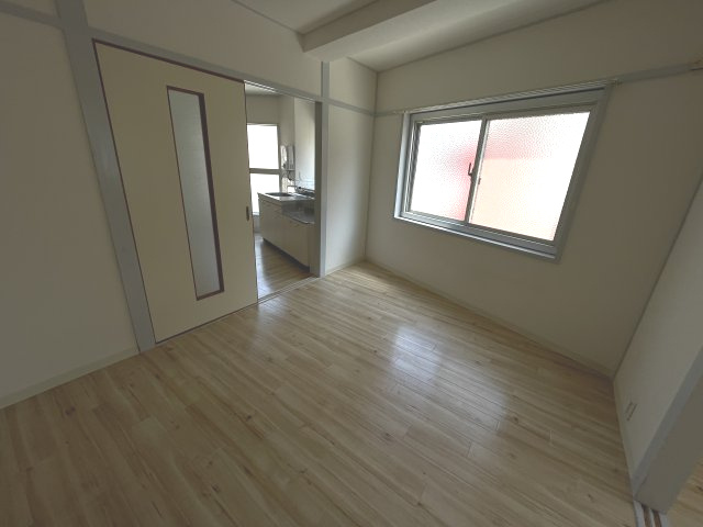 西本マンション