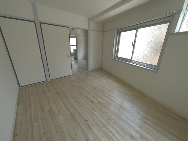 西本マンション