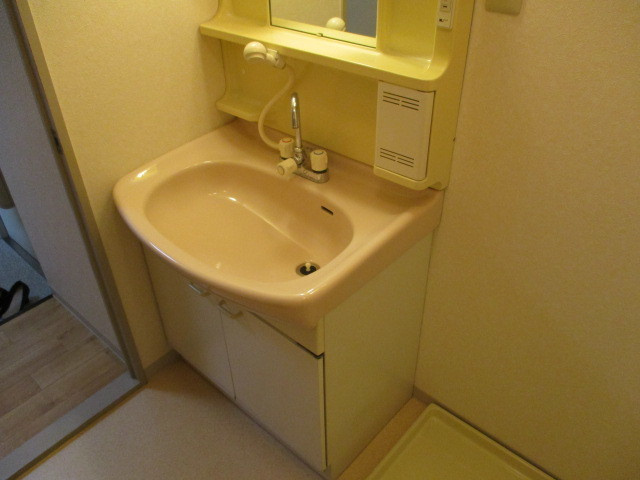 大阪市東淀川区豊新４丁目のマンション