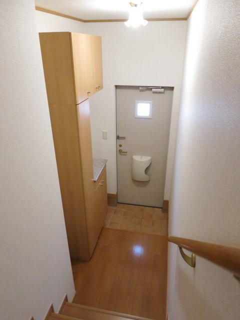 シャルマンＳの玄関