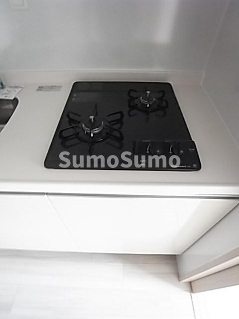 ワールドアイ神戸湊町のキッチン|きれいなキッチンです