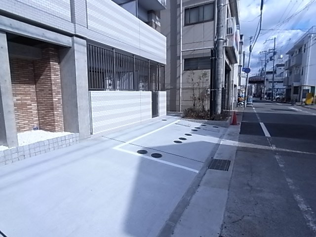 ファーストフィオーレ三宮イーストの外観