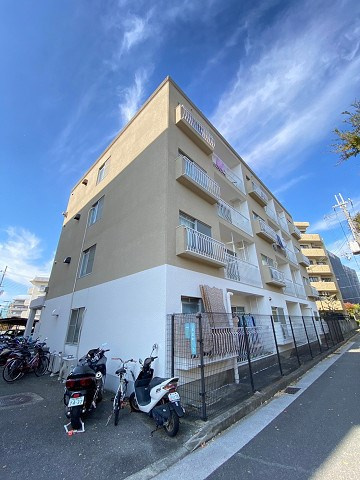 甲子園第2松並ハイツの外観