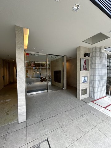 エグゼ堺筋本町のエントランス
