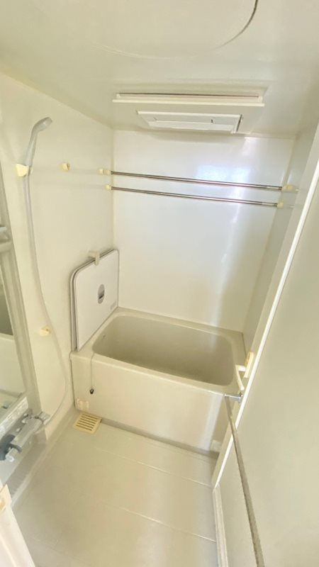ステーションフロント都立大学の浴室