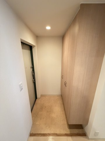 abitare Naniwa Inariの玄関