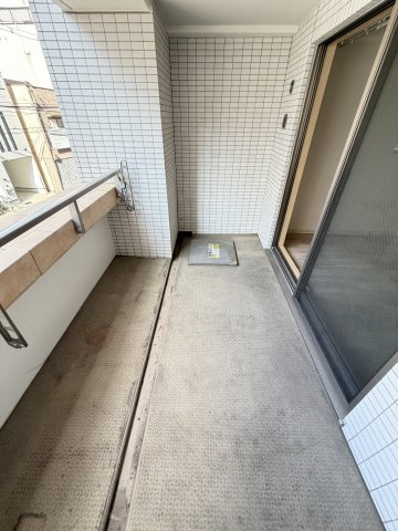 abitare Naniwa Inariのバルコニー