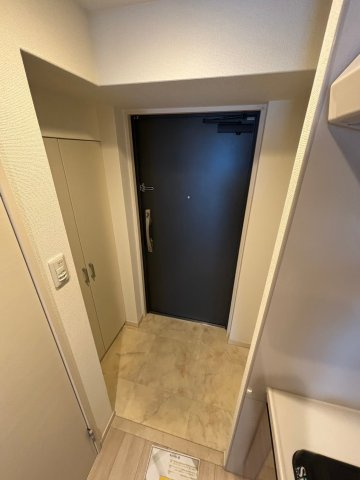 スプランディッド淀屋橋DUEの玄関