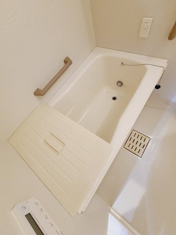 UR浜甲子園なぎさ街　23号棟の浴室
