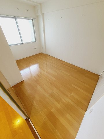 UR浜甲子園なぎさ街　23号棟の寝室